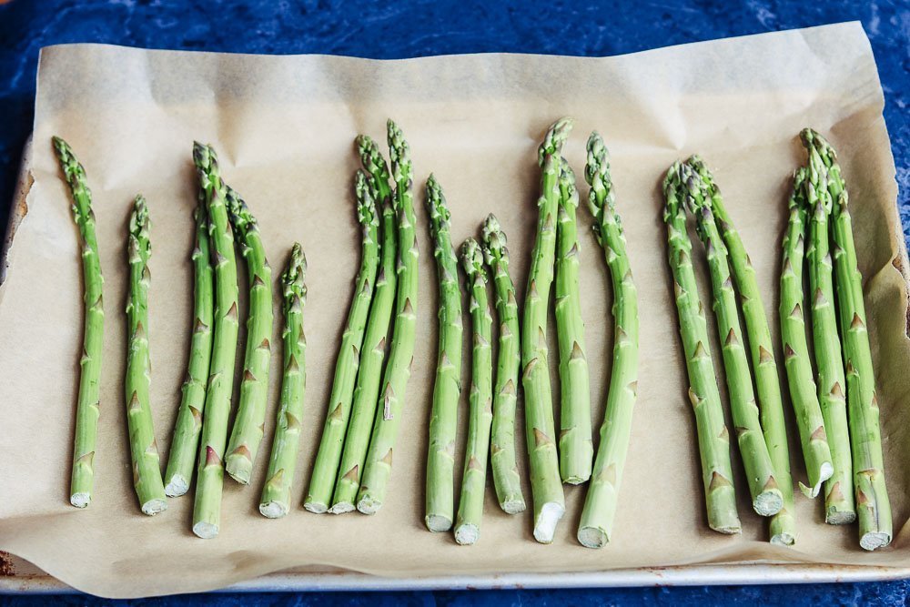 asparagus on tray