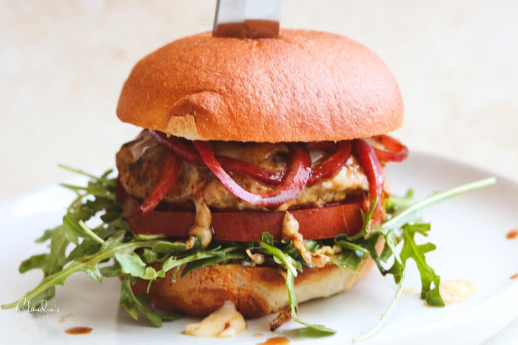 pesto chicken parmesan burgers