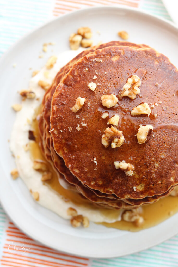coconut carrot cake pancakes with cream cheese sauce 