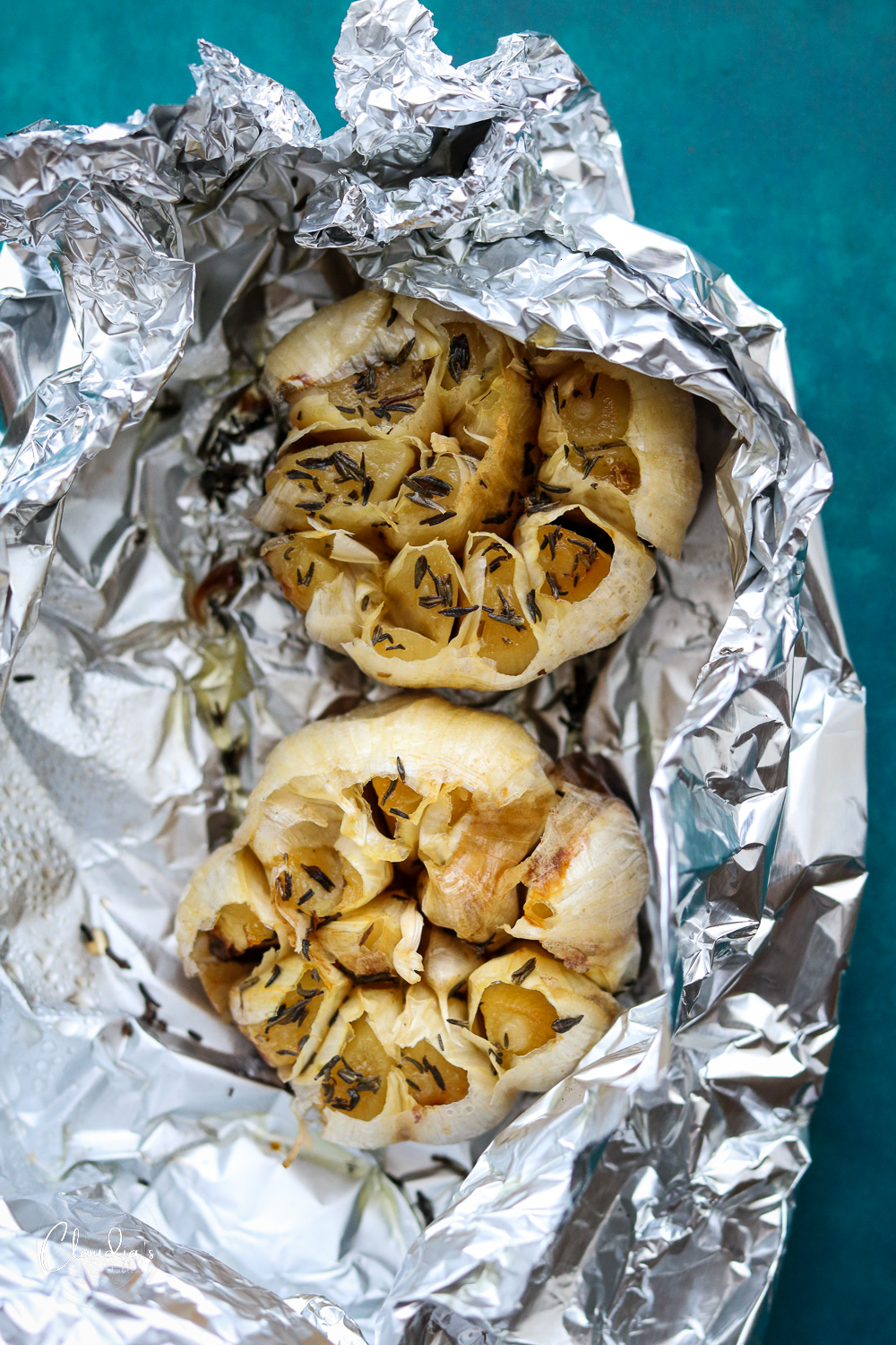 roasted garlic heads 