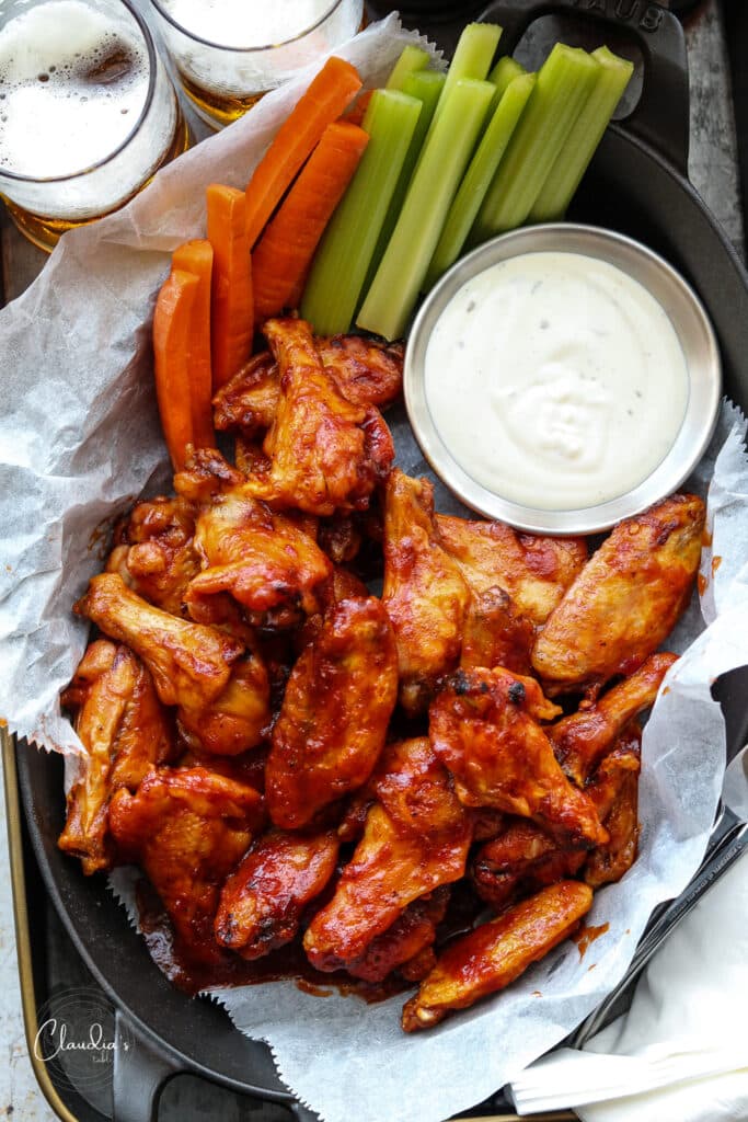 baked beer bbq chicken wings with ranch and beers