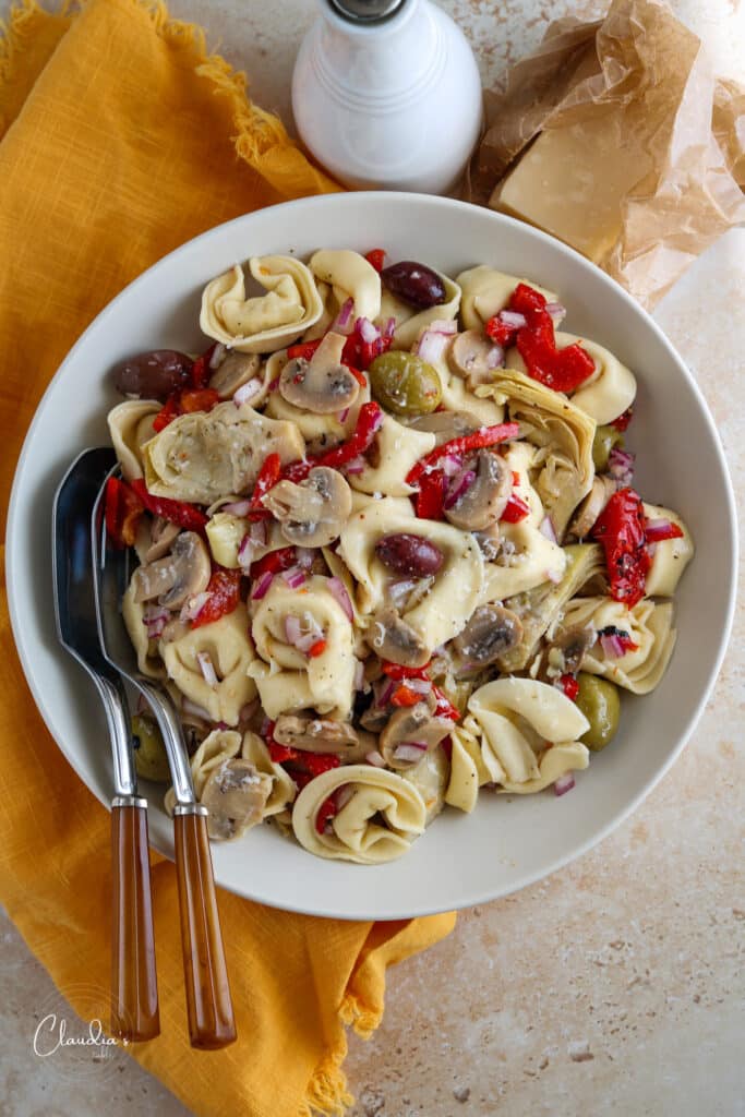 simple cheese tortellini salad 