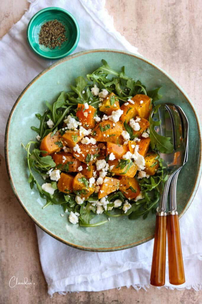 simple beet and feta salad 
