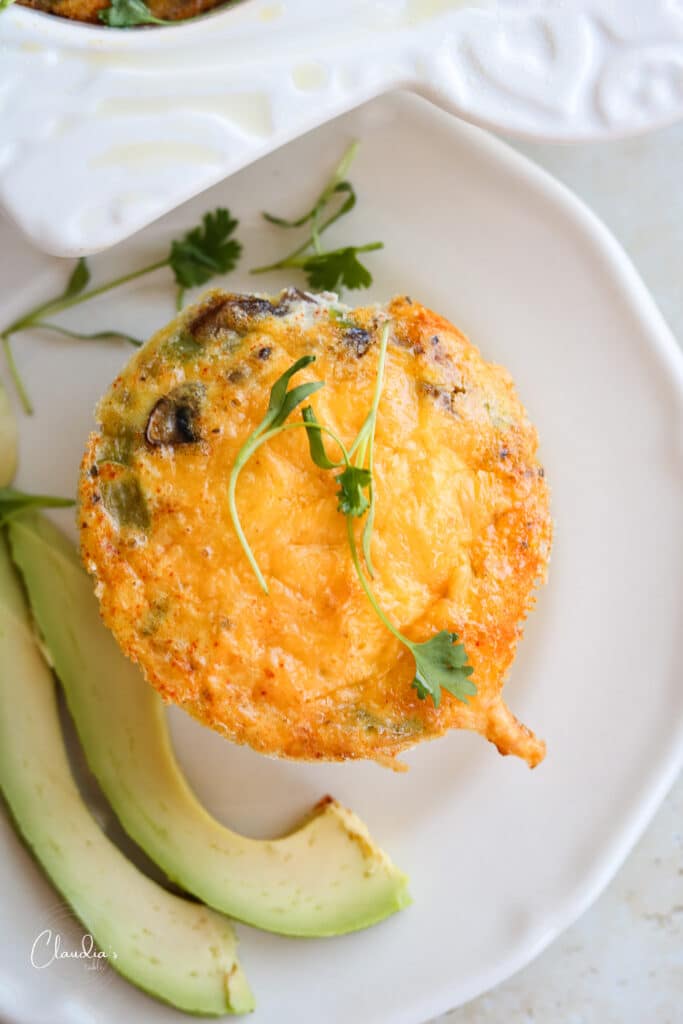 Denver/Western omelette inspired egg muffins