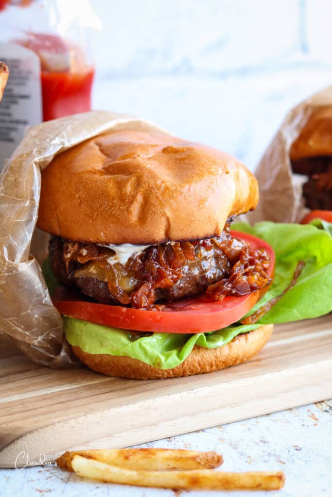 Cheeseburger with bacon onion jam and chipotle chiles